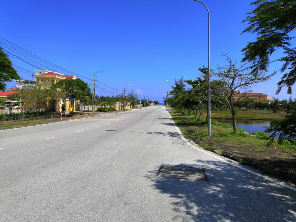 ティンロンビーチ